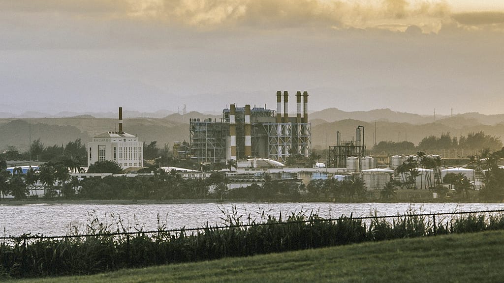 Photo: A power station run by the Puerto Rico Electric Power Authority in San Juan, Puerto Rico, 2015.